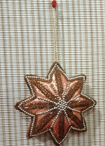 Modern Style High Quality Yellow Bird-Shaped Zari <b>Christmas</b> <b>Decorations</b> Hot Sale Wholesale Cheap Holiday Supplies - Product Image 4