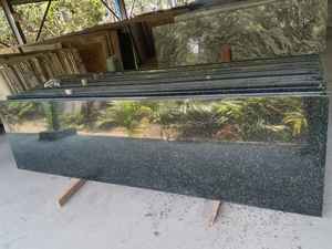 Losa de azulejo de granito verde Hassan de primera calidad, superficie antigua pulida con chorro de arena para baño de escalera al aire libre - Product Image 2