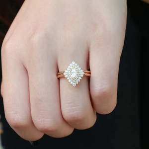 แหวนแต่งงานเงินแท้ 925 สไตล์วินเทจ ประดับเพชรโมอิสซาไนต์ทรงรี - Product Image 3