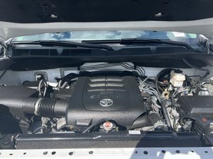 Segunda mano Clean TOYO_TA Tundra SR5 pick-up 4D 5.7L V8 2022 - Product Image 4
