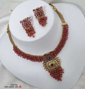 ÚLTIMO CONJUNTO DE JOYERÍA DEL TEMPLO DEL SUR DE LA INDIA TRADICIONAL Y DE MODA ANTIGUA Y CONJUNTO DE COLLAR DEL SUR DE COBRE PARA MUJERES NAD GIRLS - Product Image 2