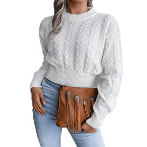 Pull en tissu doux au toucher pour femme conçu pour un confort superposé sur des chemises offrant chaleur et mode décontractée raffinée - Product Image 6