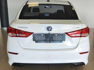 Auto Usado de Calidad a Precio Accesible, Cha-ng-an Als-vin 2025 1.4 CS con Volante a la Derecha - Product Image 3