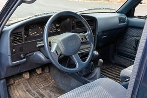 TOYOTA TTA Pickup XtraCab SR5 4x4 USADA de 1992 - Product Image 5