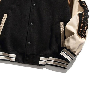 Chaquetas Varsity de Borrego Antibacterianas para Hombre y Mujer, de Alta Calidad, en Todos los Tamaños y Colores, Estilo Nuevo con Cuello Alto - Product Image 6