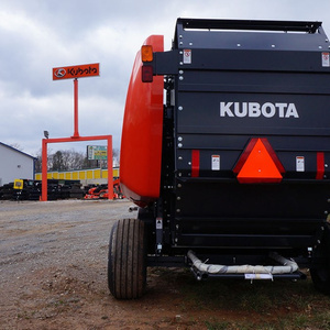 เครื่องอัดฟางก้อนกลมขนาดเล็กยี่ห้อคูโบต้า พร้อมเครื่องยนต์และชุดเกียร์ สำหรับการเกษตร อัดหญ้าแห้ง ฟางข้าว ให้ผลผลิตสูง - Product Image 3