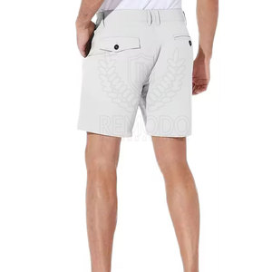 Shorts chino décontractés pour hommes en coton 100% respirant et à séchage rapide, écologiques, de qualité supérieure, en vente en gros - Product Image 4