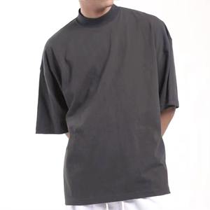 Camiseta con Estampado de Logotipo Personalizado en el Cuello, 100% Algodón, Grueso, 320 g/m², Estilo Holgado, Cuello de 2 Pulgadas, Modelo 2026 - Product Image 2