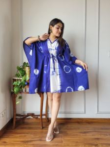 Caftan léger sur mesure pour l'été et les centres de villégiature Silhouette ample pour les clients de la boutique et les revendeurs de vêtements - Product Image 5