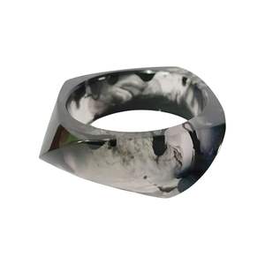 กำไลเรซิ่นลายหินอ่อนหลากสีสัน งานแฮนด์เมด ชุดสีชมพู ดำ และขาว ขนาดผสม ผิวคริสตัล ผลิตจากอินเดีย - Product Image 3