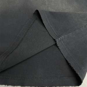 Sunfad T-shirt coupe carrée impression DTG personnalisée lavage noir col rond design sportif avec motif tissu en coton - Product Image 4