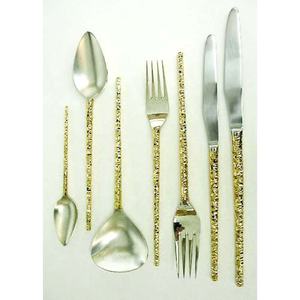 Ensemble de couverts de luxe de haute qualité en acier inoxydable argenté au design moderne avec long manche doré pour restaurant et mariage - Product Image 1