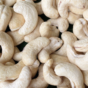 ขายส่งเม็ดมะม่วงหิมพานต์ราคาถูก WW180, WW240, WW320, LP เม็ดมะม่วงหิมพานต์ดิบ เม็ดมะม่วงหิมพานต์ดิบจากแทนซาเนีย ระยะเวลาจัดส่งสั้น - Product Image 1