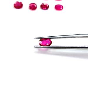 Pierre précieuse naturelle de qualité AAA, rubis du Mozambique de 19,06 carats, non traité et calibré, forme poire, grenat rouge, hauteur 8 mm - Product Image 2