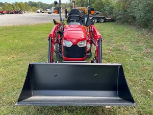 Tracteur/chargeur/pelleteuse d'occasion neuf 2024 Massey Ferguson GC 1725MB - Product Image 3