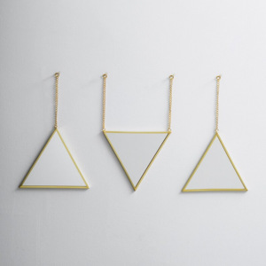 Espejos Decorativos Modernos para el Hogar, Mini Espejos con Marco de Latón y Formas Personalizadas, con Cadena para Colgar en la Pared, Ecológicos y Ligeros - Product Image 2