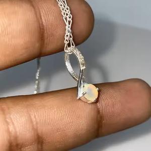 Fait à la main Vintage 925 Sterling Silver Multi-Fire Gemstone Pendentif Naturel Ethiopien Opale Diamant Alliage Mode Pendentifs Enfants - Product Image 2