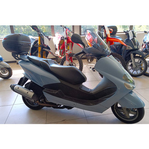 Motocicletas MAJESTY 180 - Product Image 1