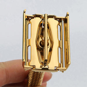 Rasoir de sécurité à double tranchant avec logo personnalisé pour le rasage des hommes Nouveau manche de rasoir en métal brillant en acier Lame en acier inoxydable pour le visage et le corps - Product Image 6