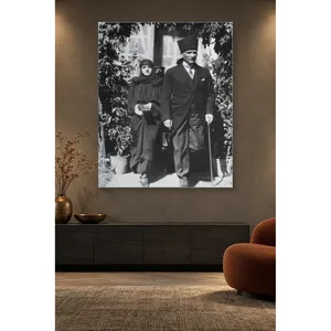 Fida Atatrk et Latife Hanm dans le jardin, impression sur toile noir et blanc - Product Image 5