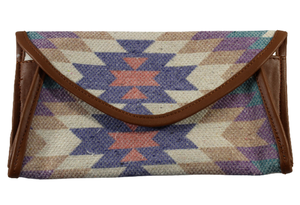 Petite pochette artisanale pour femmes, cousue à la main, en coton Dhurry/Kelim, avec motifs traditionnels, fermeture à glissière - Product Image 2