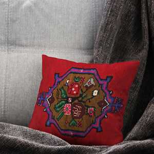 Funda de Almohada con Diseño Geométrico de Kilim Turco: Cojín Suave Hecho a Mano, Solo Funda - Product Image 2