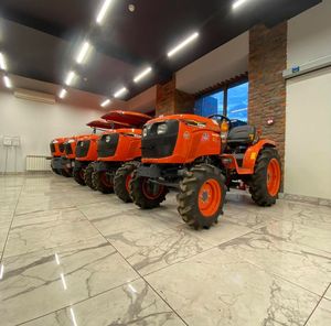รถแทรกเตอร์ขนาดเล็ก Kubota NeoStar B2441 ขับเคลื่อน 4 ล้อ 4x4 สำหรับงานเกษตร รถแทรกเตอร์ Kubota ขนาดกะทัดรัด ขับเคลื่อน 4 ล้อ 4x4 รถแทรกเตอร์ขนาดเล็กสำหรับงานเกษตร - Product Image 4