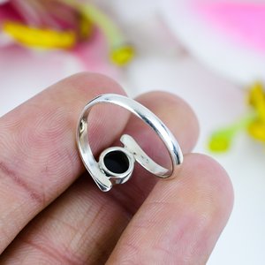 Anillo solitario de Plata de Ley 925 Unisex, piedra preciosa de ónix negro Natural, joyería fina de diseñador minimalista Vintage para boda - Product Image 3