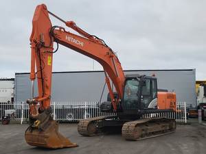 Excavatrice Hitachi d'occasion de haute qualité, 38 tonnes, Zaxis200, faible nombre d'heures, avec moteur Hitachi, modèle PC200, pompe hydraulique, roulement à vendre - Product Image 6
