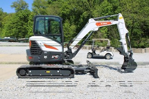 Miniexcavadora Hidráulica Usada Bobcat E40 de 12 Toneladas para Construcción, con Motor y Caja de Cambios, Máquina Excavadora de Orugas - Product Image 4