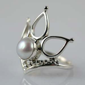 Anillo Boho Hecho a Mano en Plata de Ley 925 con Perla de Agua Dulce, Regalo Perfecto para Ella en su Cumpleaños o Aniversario - Product Image 5