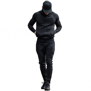 Survêtement unisexe 100% coton personnalisé en éponge française ensemble de jogging à capuche lavé de qualité supérieure style confort et durabilité pour l'hiver avec strass - Product Image 3