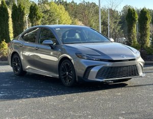 โตโยต้า แคมรี่ SE ปี 2025 มือสอง สภาพดี - Product Image 2