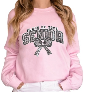 Sweat-shirt d'hiver tissé pour femme, respirant, personnalisé, rose, col rond, manches chauve-souris brodées, avec personnalisation de marque - Product Image 1