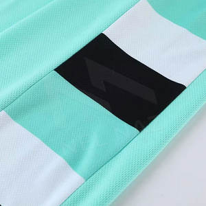 Nouveaux uniformes de basket-ball personnalisés vêtements de sport en polyester respirant à séchage rapide sport de plein air décontracté taille grande taille ensemble style - Product Image 6