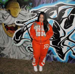 Conjunto personalizado de sudadera con hombros caídos para mujer, ropa de calle Y2K, Sudadera con capucha de algodón pesado desgastada con parche bordado - Product Image 5