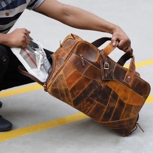 Bolsa de Viaje de Fin de Semana de Cuero con Cierre de Cremallera, Diseño Resistente - Product Image 2
