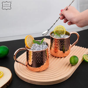 Tasse à mule martelée de Moscou avec poignée Tasses en métal personnalisées pour cocktails et boissons réfrigérées pour se divertir - Product Image 2