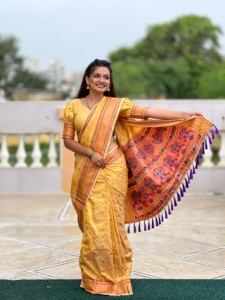Sari en soie prêt à l'emploi le plus populaire pour femmes et filles vêtements ethniques indiens et pakistanais - Product Image 2