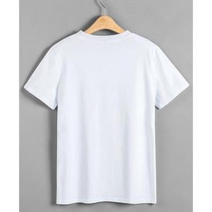 T-shirt court blanc à la mode pour femmes, haut à manches courtes avec détail torsadé sur le devant - Product Image 4
