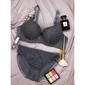 Ensemble soutien-gorge et culotte rembourrés noir Zephyr - Product Image 4