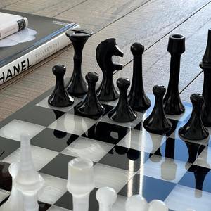 Jeu d'échecs moderne pour la maison, la chambre à coucher, le salon et le bureau pour le mariage de Diwali, les célébrations du Ramadan - Product Image 3