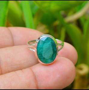 Bague de fête pour femme en argent sterling 925 faite à la main laboratoire créé pierre précieuse émeraude ovale coupe lunette réglage bijoux de mariage de haute qualité - Product Image 3