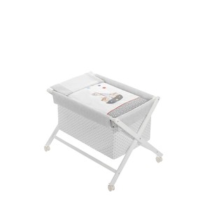 Design moderne MOD. Lit bébé PIRATA en bois de hêtre blanc avec literie, housse de lit et matelas pour bébés et enfants - Product Image 1
