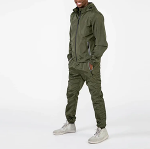 Conjunto personalizado de Chaqueta corta cortavientos de dos piezas, chándal de calle de poliéster de nailon con cremallera de retazos para hombres, maternidad para invierno - Product Image 3