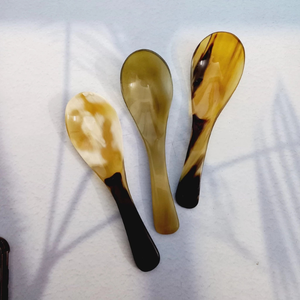 Cuchara de cuerno al por mayor para tu tienda Cuenco elegante para servir de cuerno de Búfalo con diseño natural y búfalo liso decorativo - Product Image 3