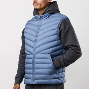 Gilet matelassé bleu clair avec fermeture éclair, look streetwear décontracté, confort et style par Antique Fashion - Product Image 2