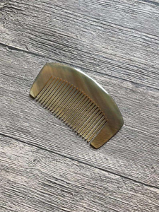 Peine de Bolsillo de Cuerno de Buey Natural, Peine de Cuerno de Búfalo y Madera de Sándalo Verde Natural para Hombres y Mujeres al Precio Más Bajo - Product Image 5