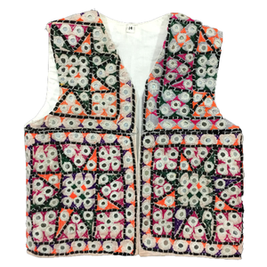 Koti fait à la main pour enfants, gilet de style brodé à la main Ajrak, Koti Design Ajrak/gilet en gros - Product Image 3