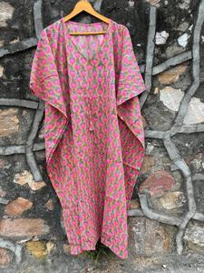 ชุดคลุมโซฟาผ้าฝ้ายออร์แกนิคยาวถึงพื้นพิมพ์ลายดอกกุหลาบ100% ทำด้วยมือและคอลเลกชั่นสั้นๆสำหรับฤดูร้อนซักได้ - Product Image 4